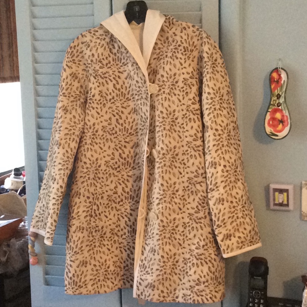 Rain coat
